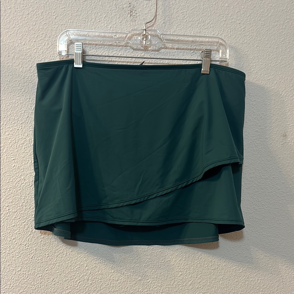 NWT Jantzen Green Asymmetrical Mini Skort